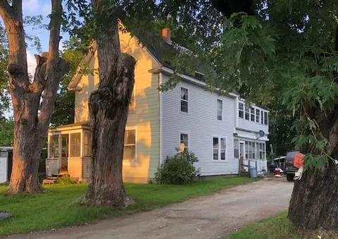 4 Water St, Milo, ME 04463