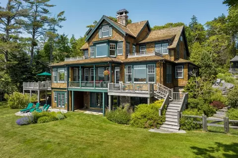 115 Paradise Point Rd, Boothbay, ME 04544