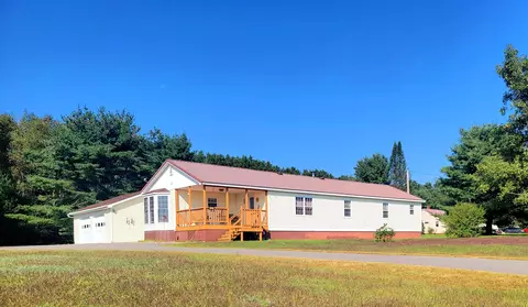 5416 Bennoch Rd, Lagrange, ME 04453