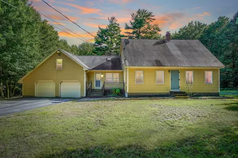 24 Adams Cir, Buxton, ME 04093
