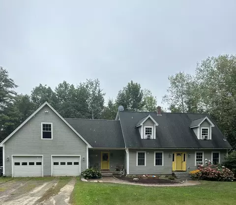 50 Herbs Ln, Stetson, ME 04488