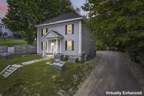 21 Highland Ave, Gardiner, ME 04345