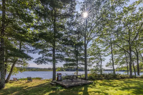 47 Brawn Rd, Lincolnville, ME 04849
