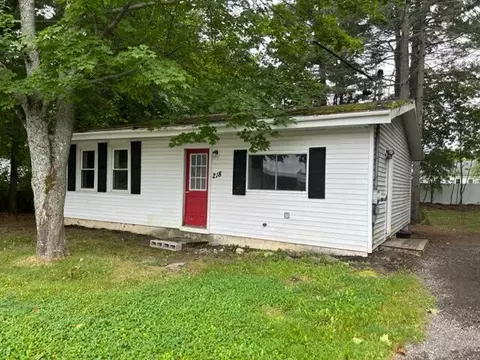 218 Larkin St, Bangor, ME 04401