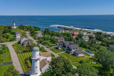 4 Two Lights Ter, Cape Elizabeth, ME 04107