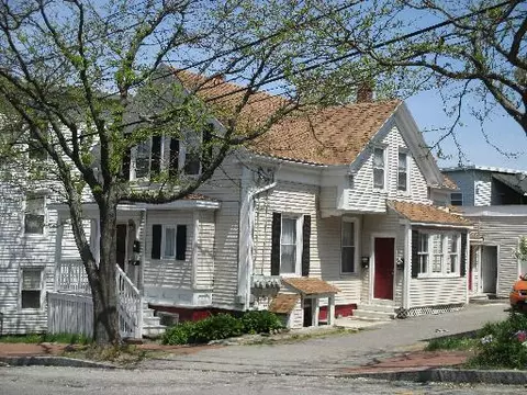 21 Weymouth St, Portland, ME 04102