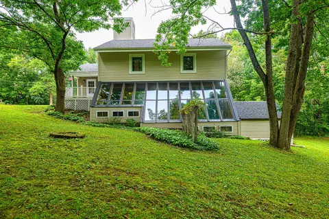 135 Mudget Hill Rd, Vassalboro, ME 04989