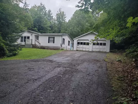 190 Dinsmore Rd, Sidney, ME 04330