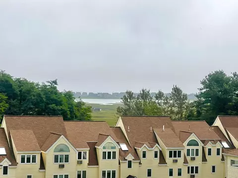 1373 Post Rd #12C, Wells, ME 04090