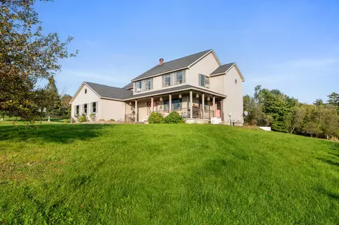 368 Bassett Rd, Winslow, ME 04901