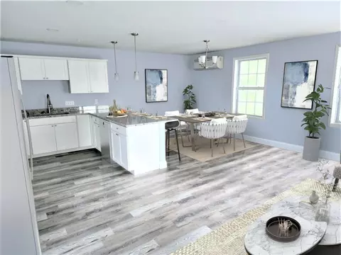 18 Sidetrack Ln #H2, Springvale, ME 04083