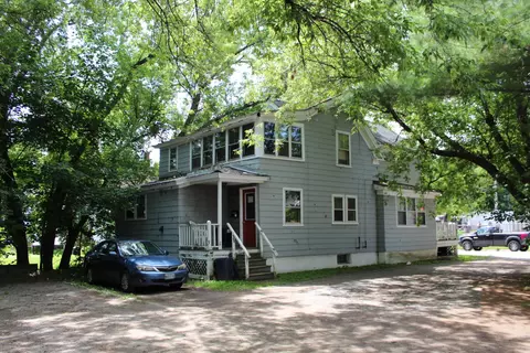 27 Hillside Ave, Waterville, ME 04901