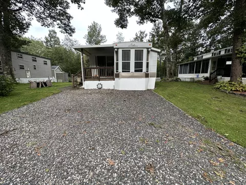 191 Tatnic Rd #94, Wells, ME 04090