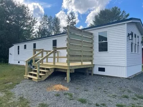 58 Red Bridge Rd, Ellsworth, ME 04605