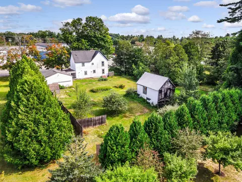 658 Leighton Rd, Augusta, ME 04330