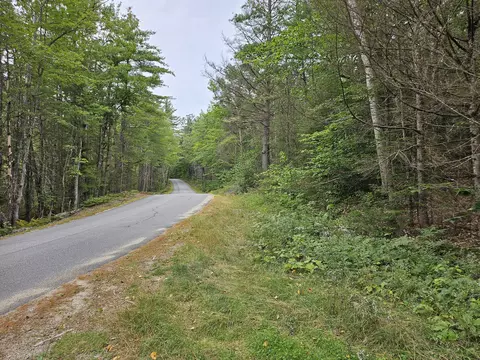 351 Old Waterford Rd, Lovell, ME 04051