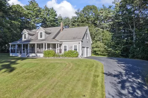 25 Logging Rd, Cape Neddick, ME 03902