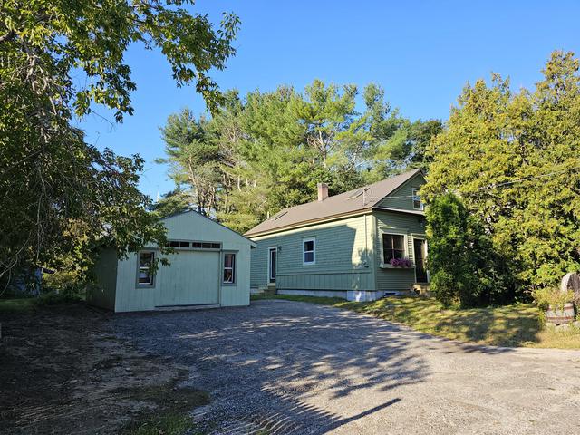 25 School House Hill Rd, Turner, ME 04282