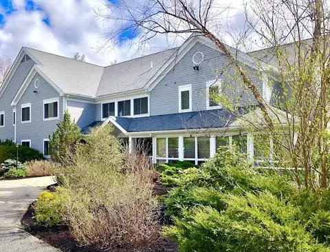 79 E Ridge Rd #112, Southwest Harbor, ME 04679