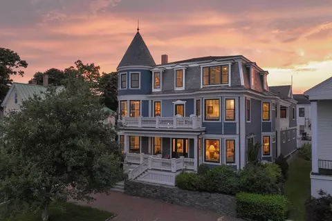 54 Eastern Promenade Promenade, Portland, ME 04101