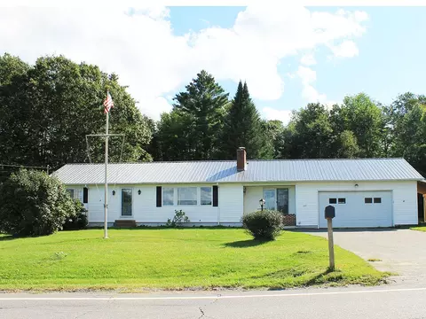 229 Albion Rd, Benton, ME 04901