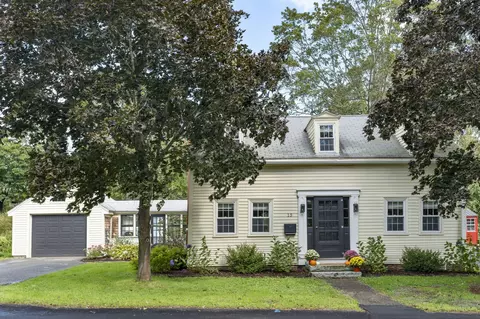 15 Park St, South Berwick, ME 03908