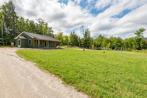 12 Oak Ridge Rd, Rome, ME 04963
