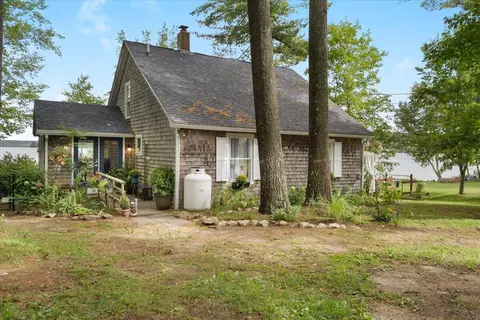 19 Lake Shore Dr, Greene, ME 04236