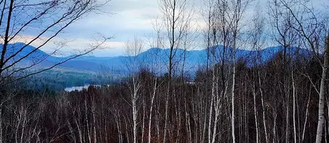 9 Green Acres Rd, Carthage, ME 04224