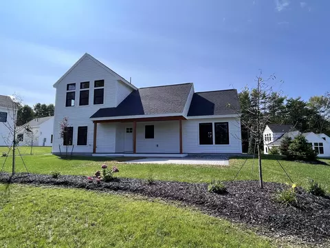 27 White Pine Ln #3, Casco, ME 04015