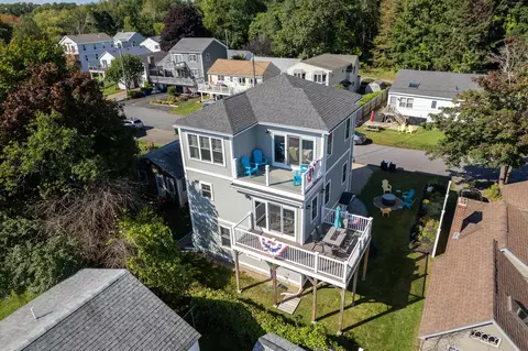 57 Garrison Ave, York, ME 03909