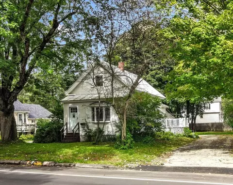26 Western Ave, Fairfield, ME 04937
