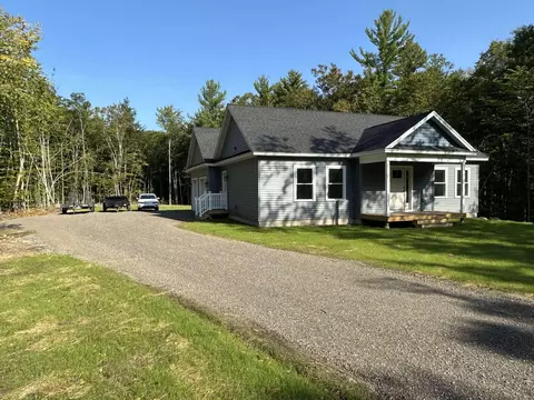 98 Hawkes Rd, Sebago, ME 04029