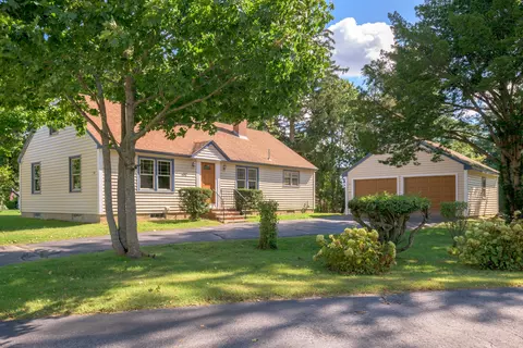78 Capisic St, Portland, ME 04102