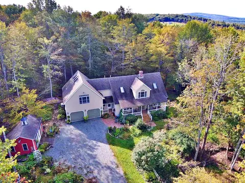 23 Skyline Dr, Holden, ME 04429