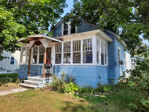 477 Aroostook Ave, Millinocket, ME 04462 photo 1