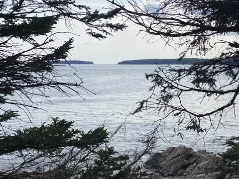 00 Mussel Ridge Ln, Owls Head, ME 04854