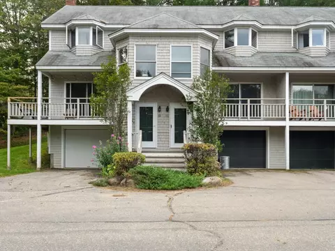 135 Vernon St #4G, Bethel, ME 04217