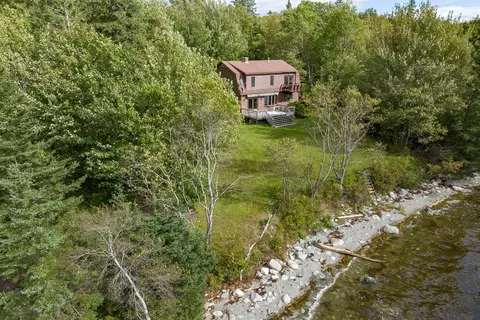 16 Bayberry Rd, Trenton, ME 04605