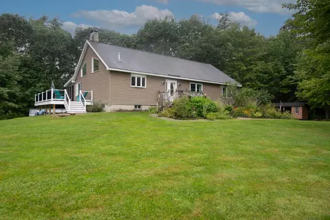33 Laflamme Ln, Arundel, ME 04046