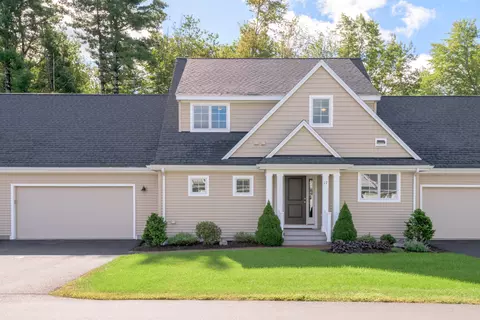 17 Scarlet Sage Ln #71, Brunswick, ME 04011