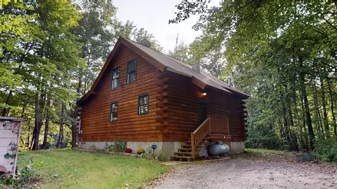 959 Washington St N, Auburn, ME 04210