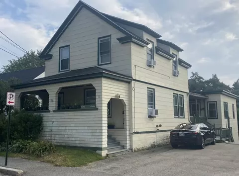 13 Orchard St, Biddeford, ME 04005
