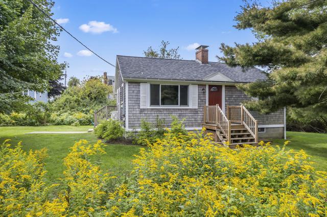 19 Iris Ave, York, ME 03909
