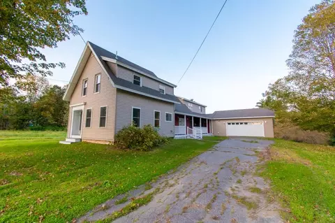 230 Mountain Rd, Saint Albans, ME 04971