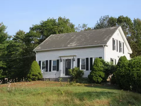 1809 Minot Ave, Auburn, ME 04210