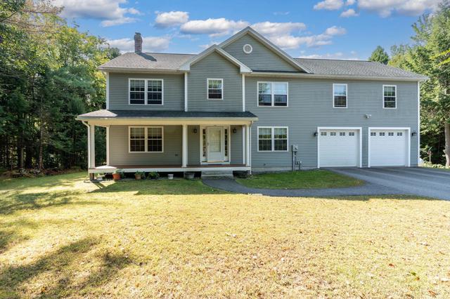 24 Valley Brook Dr, Freeport, ME 04032