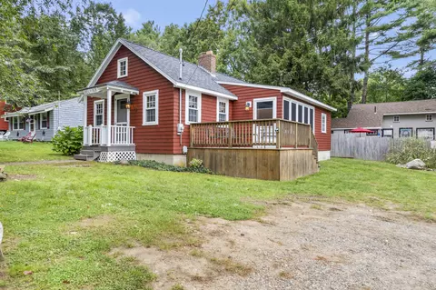 53 Beacon St, York, ME 03909