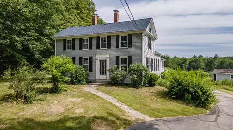 247 Winthrop St, Hallowell, ME 04347