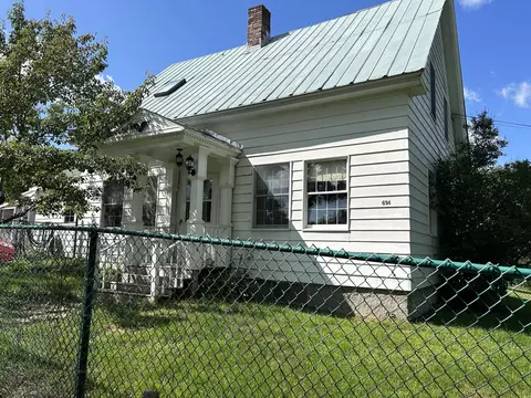694 Embden Pond Rd, Embden, ME 04958